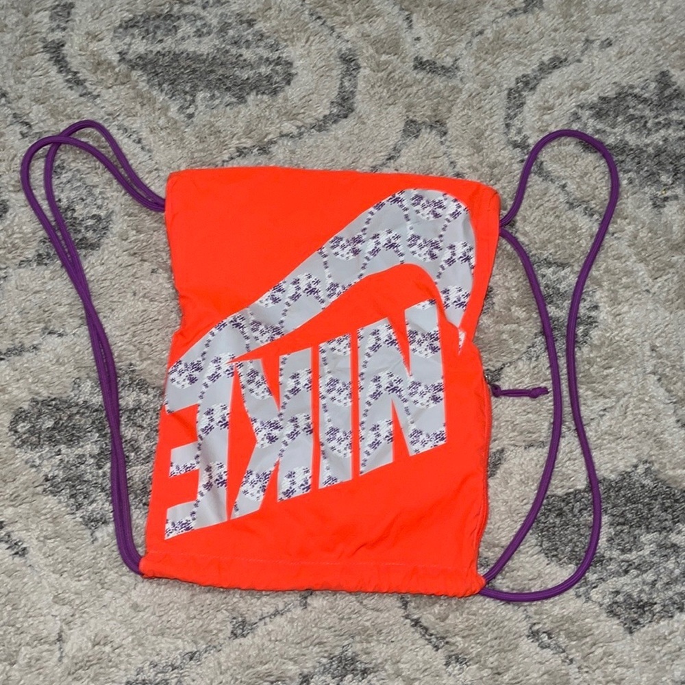 Nike monogram graphic drawstring Bag - image 2